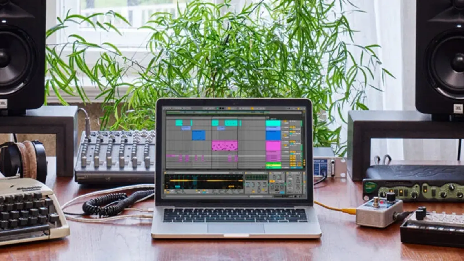mix audio